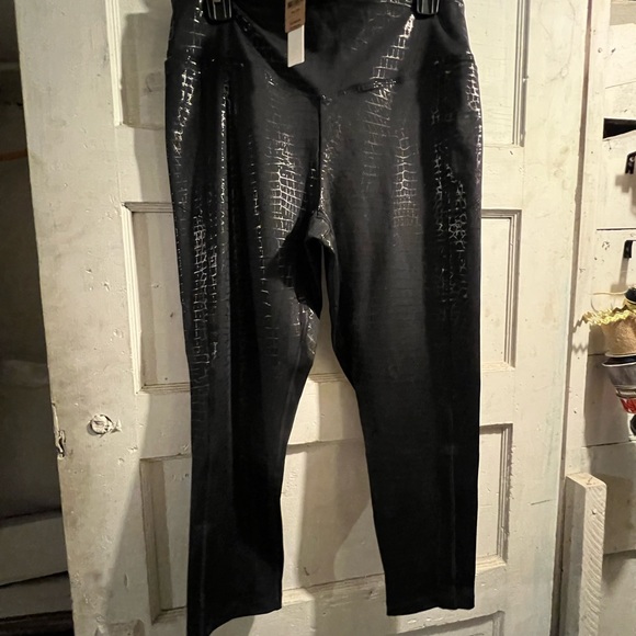 Victoria Secret leggings Black - Picture 2 of 4